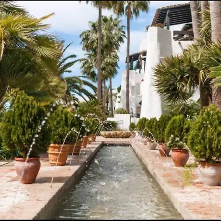 Puente Luxury Penthouse, Beachside & Sea Views Lejlighed