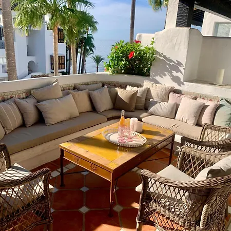 Puente Luxury Penthouse, Beachside & Sea Views Lejlighed Marbella