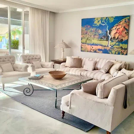 Puente Luxury Penthouse, Beachside & Sea Views Lejlighed *