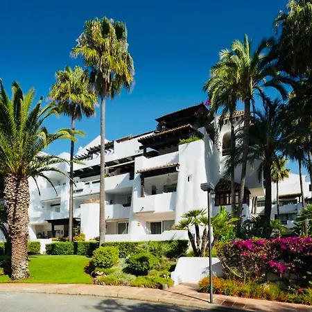 Lägenhet Puente Luxury Penthouse, Beachside & Sea Views