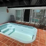 Puente Luxury Penthouse, Beachside & Sea Views * Marbella